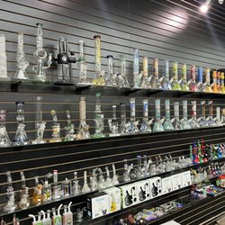 Puff N Go Smokeshop - Bongs
