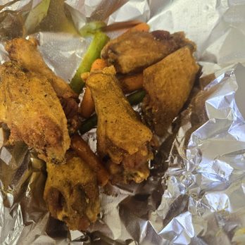 The Wing Factory - 6 piece seasoned dry - New American Near Me - Memphis, Tennessee