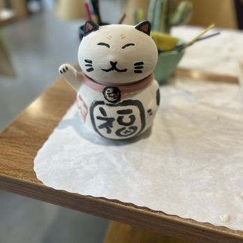 Color Me Mine - Lucky Kitty - Paint-Your-Own Pottery Near Me - Covina, California