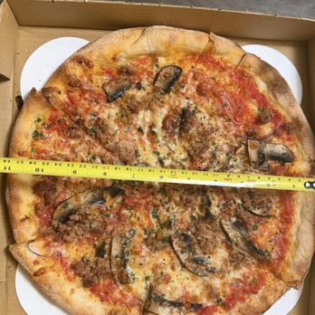 Gialina Pizzeria - Moto Pizza - Pizza Near Me - San Francisco, California
