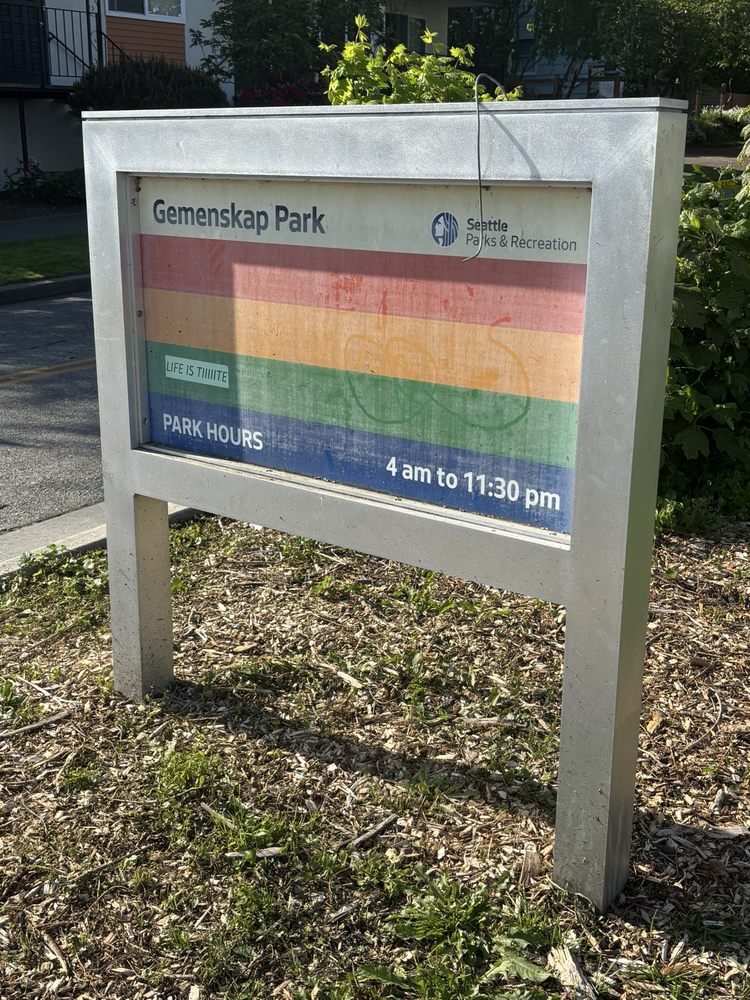 Gemenskap Park Logo