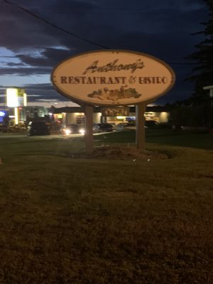 Anthony's Restaurant & Bistro by null