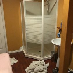 Spring Relax Spa - Shower in room.