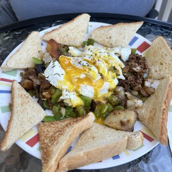 PAT’S COLONIAL KITCHEN - Updated July 2025 - 75 Photos & 123 Reviews ...