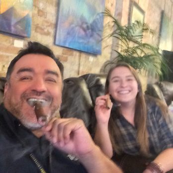 A Cuban Experience - Tobacco Shops Near Me - Waukegan, Illinois