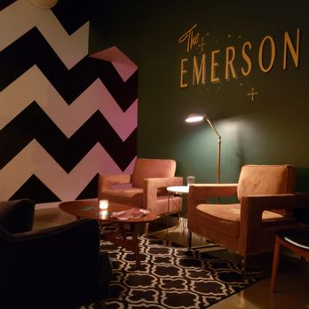 The Emerson - comfy area - Cocktail Bars Near Me - Reno, Nevada The Emerson - comfy area - Cocktail Bars Near Me - Reno, Nevada