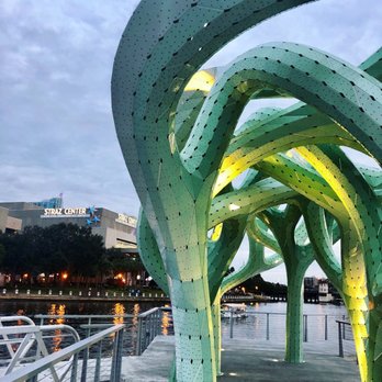 Julian B Lane Riverfront Park - Parks Near Me - Tampa, Florida