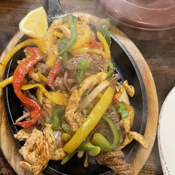 El Adobe - Chicken and steak Fajitas - Latin American Near Me - San Juan Capistrano, California El Adobe - Chicken and steak Fajitas - Latin American Near Me - San Juan Capistrano, California
