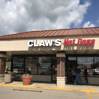 Claw's Hot Dogs & Beef - Outside - Hot Dogs Near Me - Lake Geneva, Wisconsin Claw's Hot Dogs & Beef - Outside - Hot Dogs Near Me - Lake Geneva, Wisconsin