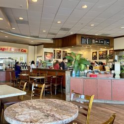 Bagel Street Cafe - Well lit and clean interior!