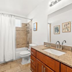 Yvette Teng - Everhome Real Estate - Bathroom | Yvette Teng, Everhome | Chinese Speaking | 讲中文 | Best Fremont Real Estate Agent | Fremont, Newark, Union City | Top Realtor