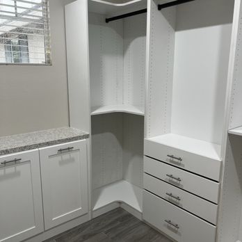 American Renovation Network - Built in closet with dresser and hampers. - General Contractors Near Me - Murrieta, California