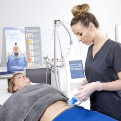 Health & Aesthetics Clinic - CoolSculpting Cool advantage Fat Freezing Treatment