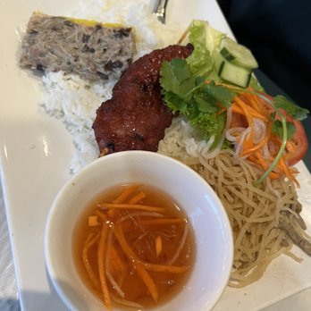 Lang Van - Vietnamese Near Me - Charlotte, North Carolina