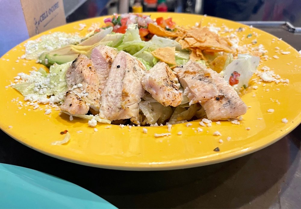 OJOS LOCOS SPORTS CANTINA Updated May 2024 23 Photos & 29 Reviews