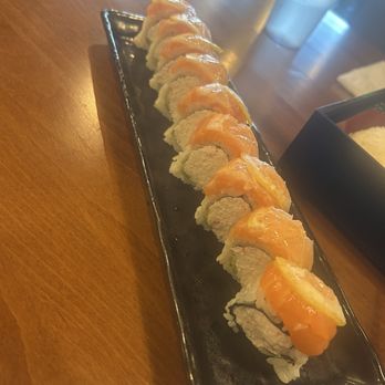 Toro Sushi - Lemon Roll - Sushi Bars Near Me - Winchester, California Toro Sushi - Lemon Roll - Sushi Bars Near Me - Winchester, California