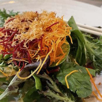 Chef Soon Contemporary Sushi - House Salad the best! - Sushi Bars Near Me - Woodridge, Illinois