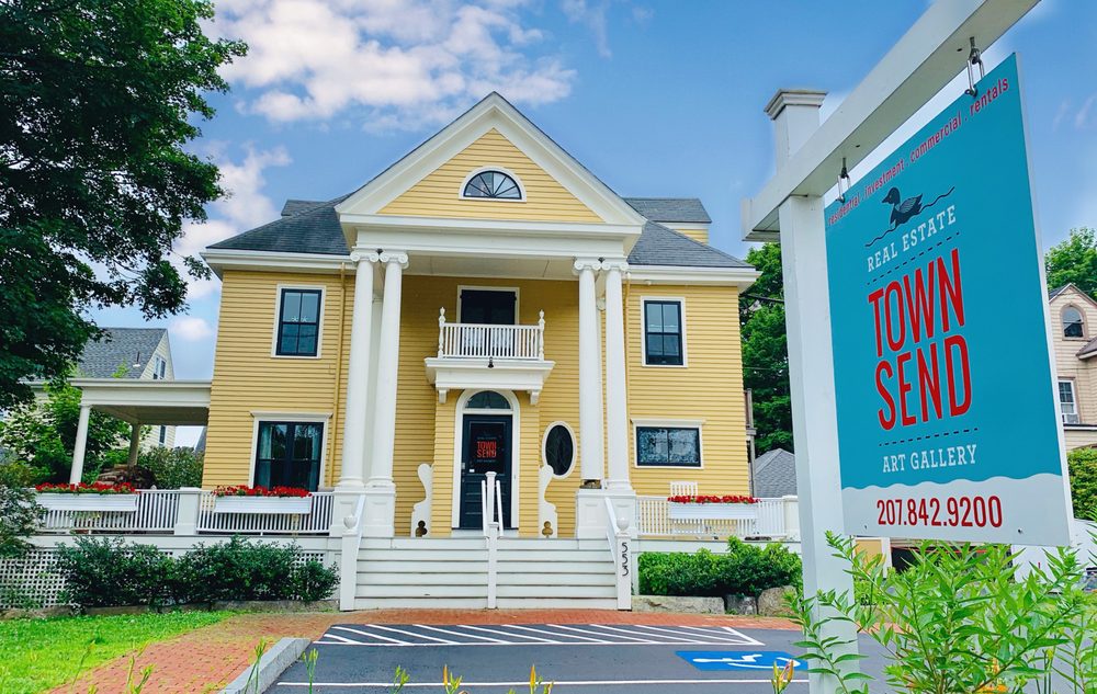 TOWNSEND REAL ESTATE AND ART GALLERY 553 Shore Rd, Cape Elizabeth