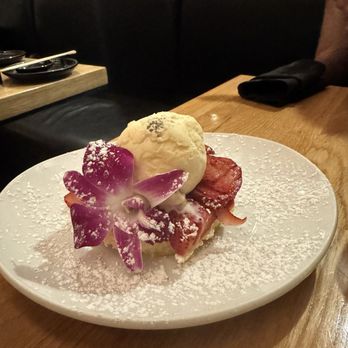 Taisho - Sushi Bars Near Me - Sherman Oaks, California
