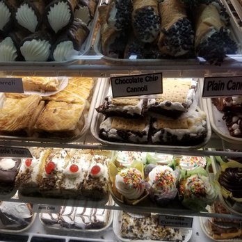 Bova's Bakery - Bakeries Near Me - Boston, Massachusetts