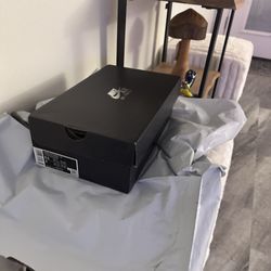 Shoe Palace - Shoe Palace is the worst. Do not buy shoes from them.