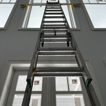 Bowen Complete Home Services - Window cleaning - Painters Near Me Bowen Complete Home Services - Window cleaning - Painters Near Me
