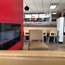 Wendy's - This is a nice, remodeled Wendy's.