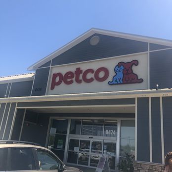 Petco - Pet Training Near Me - Fresno, California