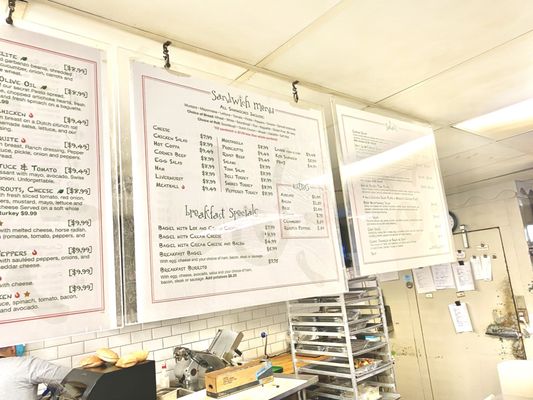 Morucci's Si Mangia Bene by null