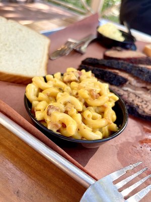 Pinkerton's Barbecue by null