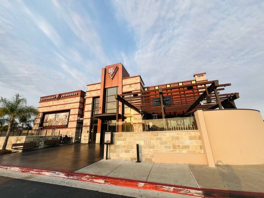BJ's Restaurant & Brewhouse by null