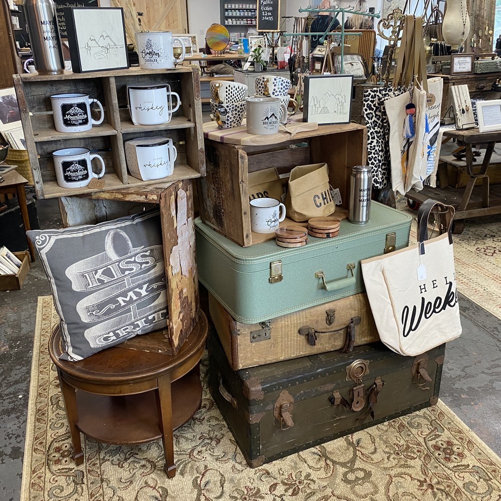 Vibe: A Creative Hangout - Arts & Crafts Near Me - Middletown, Ohio Vibe: A Creative Hangout - Arts & Crafts Near Me - Middletown, Ohio