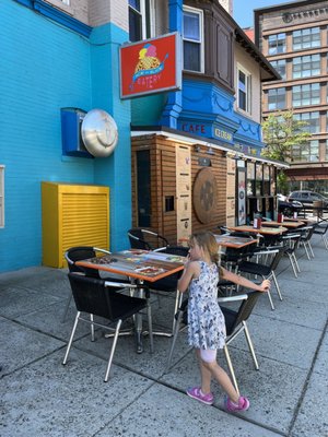 Ice ‘n Slice by null