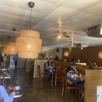 Trinity Street Food - Inside around 1pm on a Thursday - Thai Near Me - Euless, Texas