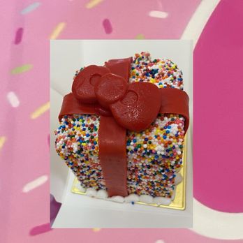 Hello Kitty Cafe - Birthday cake - Themed Cafes Near Me - Las Vegas, Nevada Hello Kitty Cafe - Birthday cake - Themed Cafes Near Me - Las Vegas, Nevada