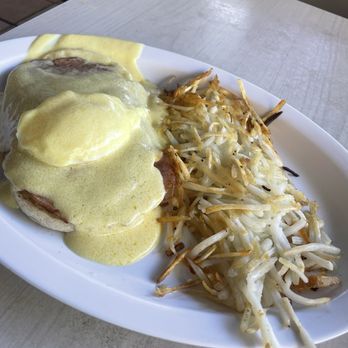 Golden Hill Cafe - Eggs Benedict - Diners Near Me - San Diego, California Golden Hill Cafe - Eggs Benedict - Diners Near Me - San Diego, California