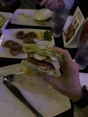 W Burger Bar by null