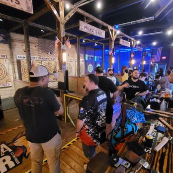 Axe Habits - Axe Throwing Near Me - Palmetto Bay, Florida Axe Habits - Axe Throwing Near Me - Palmetto Bay, Florida