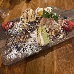 Pastaio Cucina Rustica Italiana - Dessert sampler ! Perfect way to end the meal! Delicious!!