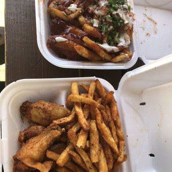 Cafe Bourbon St - Bourbon St. Wing Basket Cajun Wing Basket - Food Trucks Near Me - Atlanta, Georgia Cafe Bourbon St - Bourbon St. Wing Basket Cajun Wing Basket - Food Trucks Near Me - Atlanta, Georgia