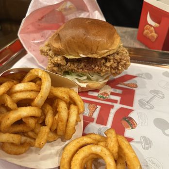 Macho Burger - 01. Macho Crispy Chicken Sandwich Curly Fries - Burgers Near Me - Sunnyvale, California Macho Burger - 01. Macho Crispy Chicken Sandwich Curly Fries - Burgers Near Me - Sunnyvale, California