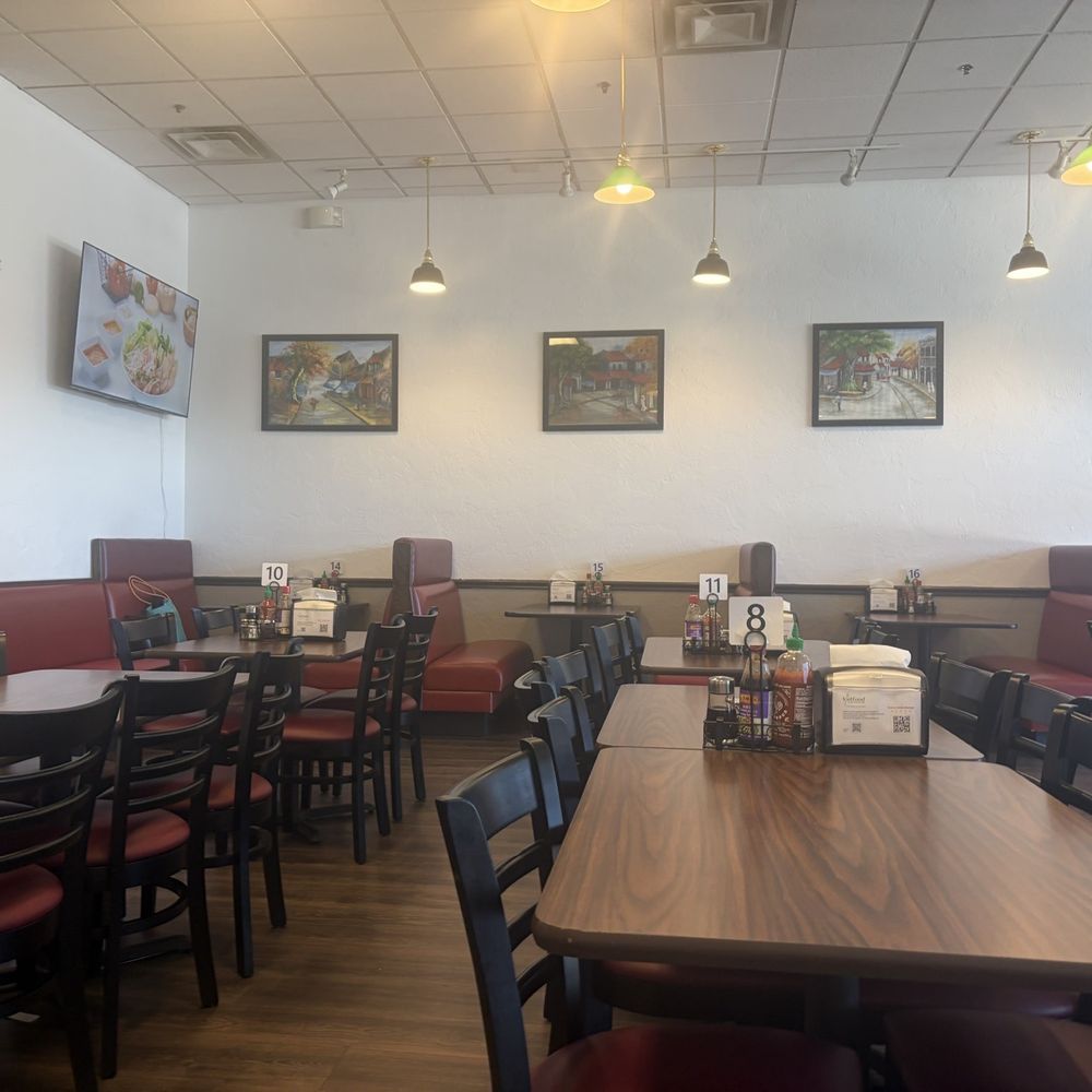 Vietfood - Inside the restaurant - Vietnamese Near Me - Boise, Idaho Vietfood - Inside the restaurant - Vietnamese Near Me - Boise, Idaho