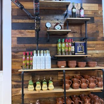 D'Maria's Deli & Bakery - Wall Decor with Wines and Pottery - Bakeries Near Me - Palm Coast, Florida D'Maria's Deli & Bakery - Wall Decor with Wines and Pottery - Bakeries Near Me - Palm Coast, Florida