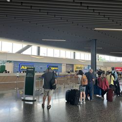 Hertz Rent A Car - This is nothing. Earlier the line was out the door.