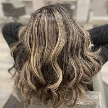 Larissa Sofia Salon - Hair Salons Near Me - Issaquah, Washington Larissa Sofia Salon - Hair Salons Near Me - Issaquah, Washington