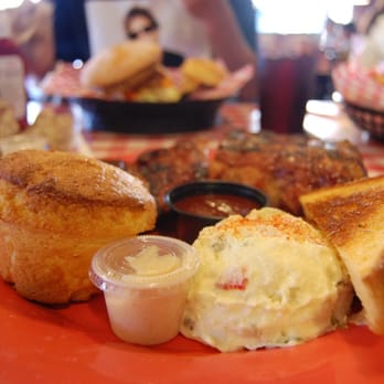 Armadillo Willy's BBQ - Barbeque Near Me - San Mateo, California