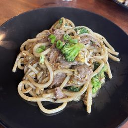 Pad See Ew Udon with Beef