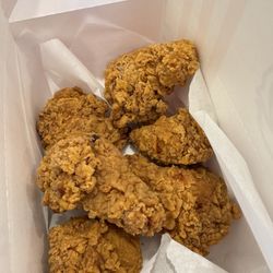 KFC - 6 spicy wings