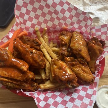 Mack’s Wings - Lemon pepper hot, medium wings combo - Chicken Wings Near Me - Tulsa, Oklahoma Mack’s Wings - Lemon pepper hot, medium wings combo - Chicken Wings Near Me - Tulsa, Oklahoma