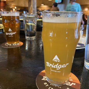 Bridger Brewing - Summer Shandy  & 287 Ale - Breweries Near Me - Bozeman, Montana